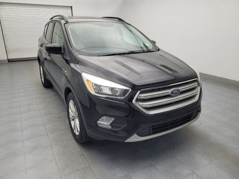 Used 2018 Ford Escape SE image 14