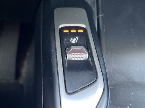 Used 2023 Kia Sorento S FWD image 5