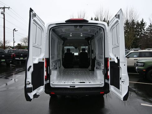 New 2026 Ford Transit 250 148 Medium Roof image 24