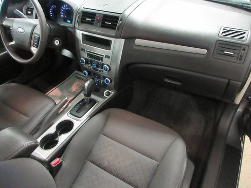 Used 2011 Ford Fusion SE w/ 202A Rapid Spec Order Code image 13