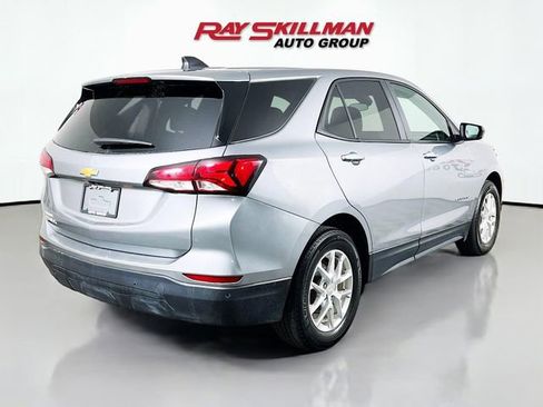 Used 2024 Chevrolet Equinox LS w/ LS Convenience Package FWD image 7