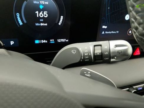 Used 2025 Hyundai Ioniq 5 SE RWD image 57
