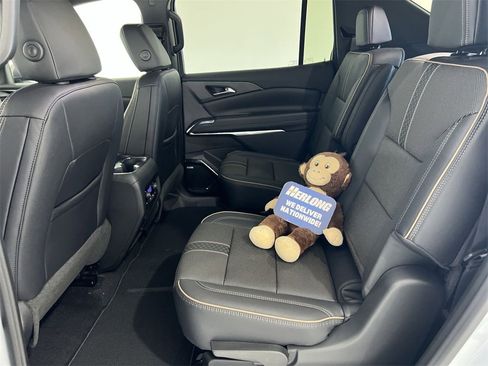New 2026 Chevrolet Traverse High Country image 23