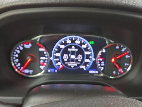 Used 2021 GMC Acadia AT4 w/ Technology Package image 13