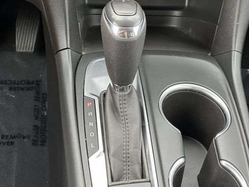 Used 2021 Chevrolet Equinox LS w/ LS Convenience Package FWD image 20