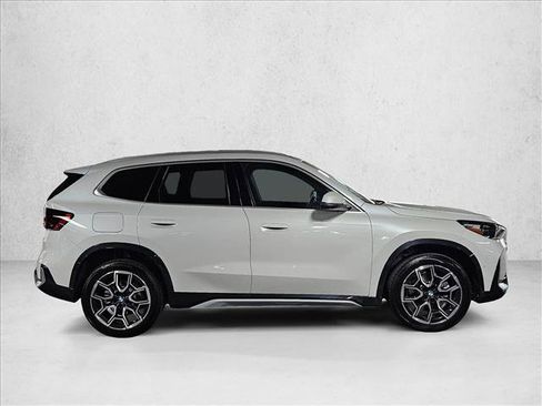 New 2026 BMW X1 xDrive28i AWD/4WD image 4