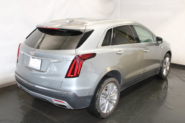 Certified 2024 Cadillac XT5 Premium Luxury w/ Technology Package AWD/4WD image 4