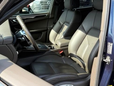 Used 2018 Porsche Macan S AWD/4WD image 5