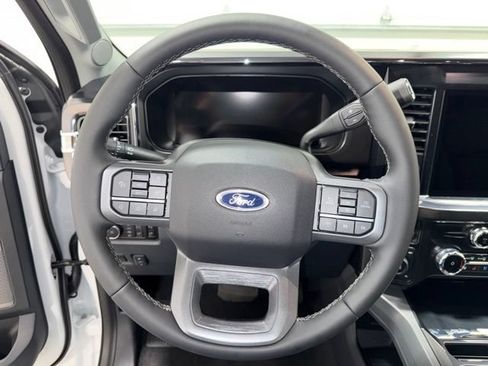 New 2026 Ford F350 Lariat w/ Black Appearance Package AWD/4WD image 17