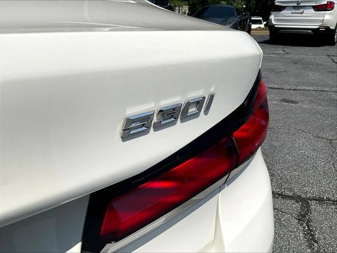 Used 2021 BMW 530i xDrive AWD/4WD image 21