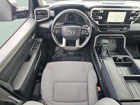 Used 2023 Toyota Tundra SR5 w/ SR5 Convenience Package AWD/4WD image 4