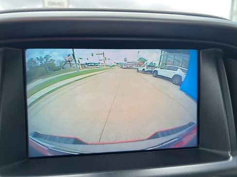 Used 2017 Chevrolet Colorado LT w/ LT Convenience Package AWD/4WD image 16