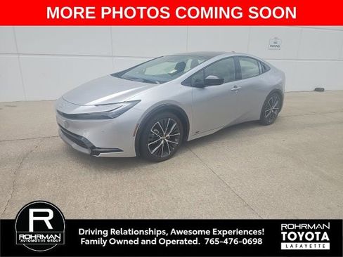 Used 2024 Toyota Prius XLE AWD/4WD image 1