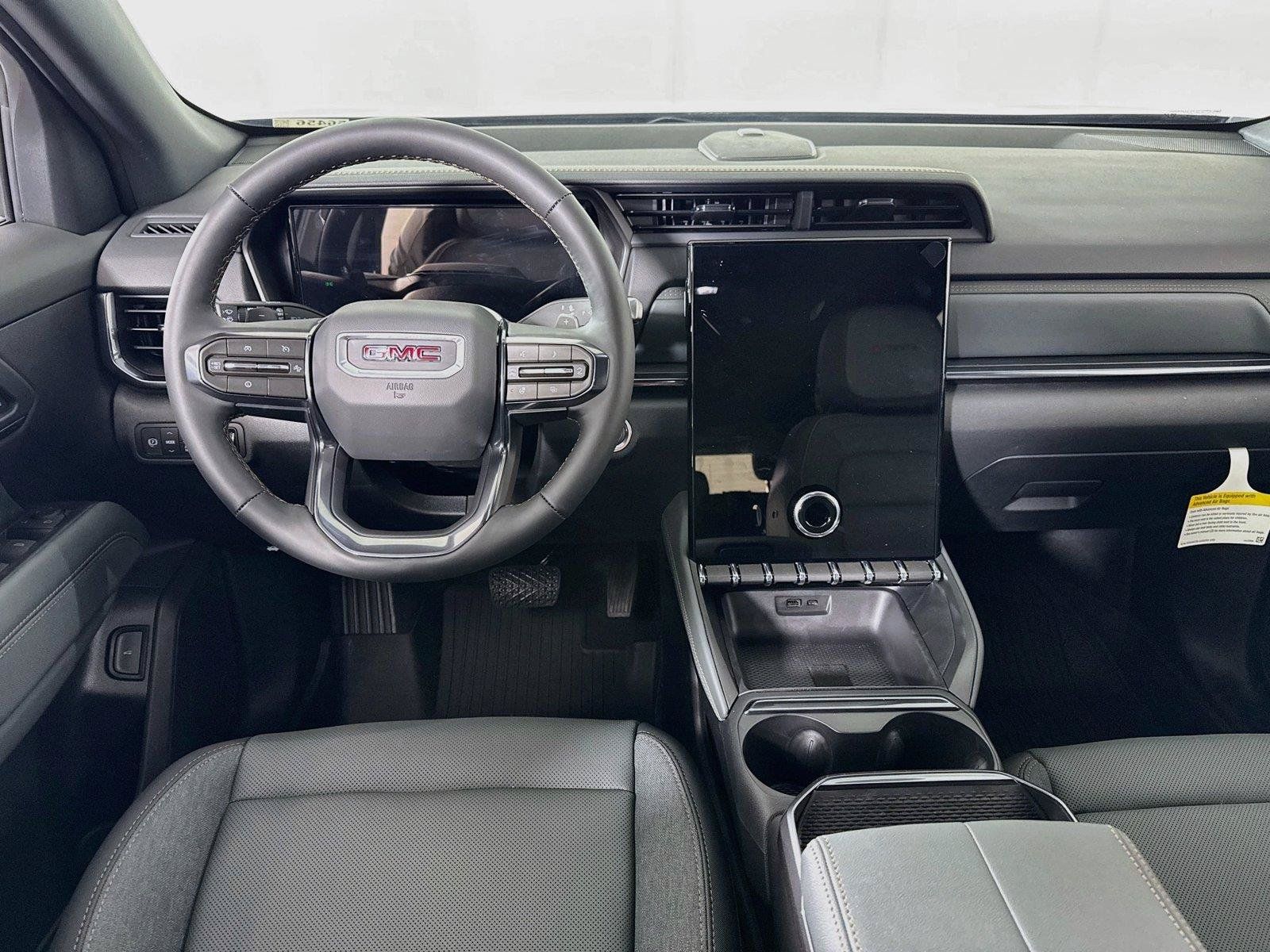 New 2027 GMC Terrain AT4 w/ Convenience Package III AWD/4WD image 2