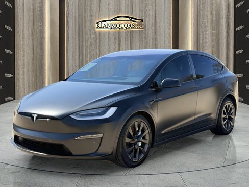 Used 2022 Tesla Model X image 6