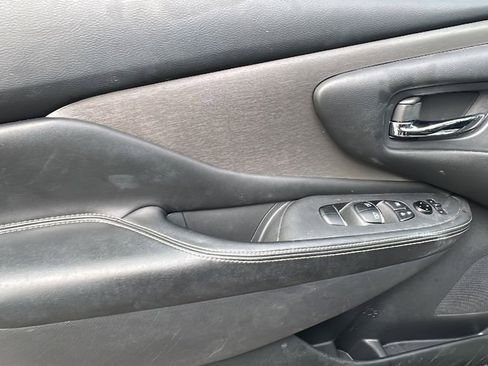 Used 2023 Nissan Murano SL w/ SL Moonroof Package image 14