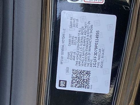 Used 2023 Chevrolet Camaro LT w/ Technology Package image 29