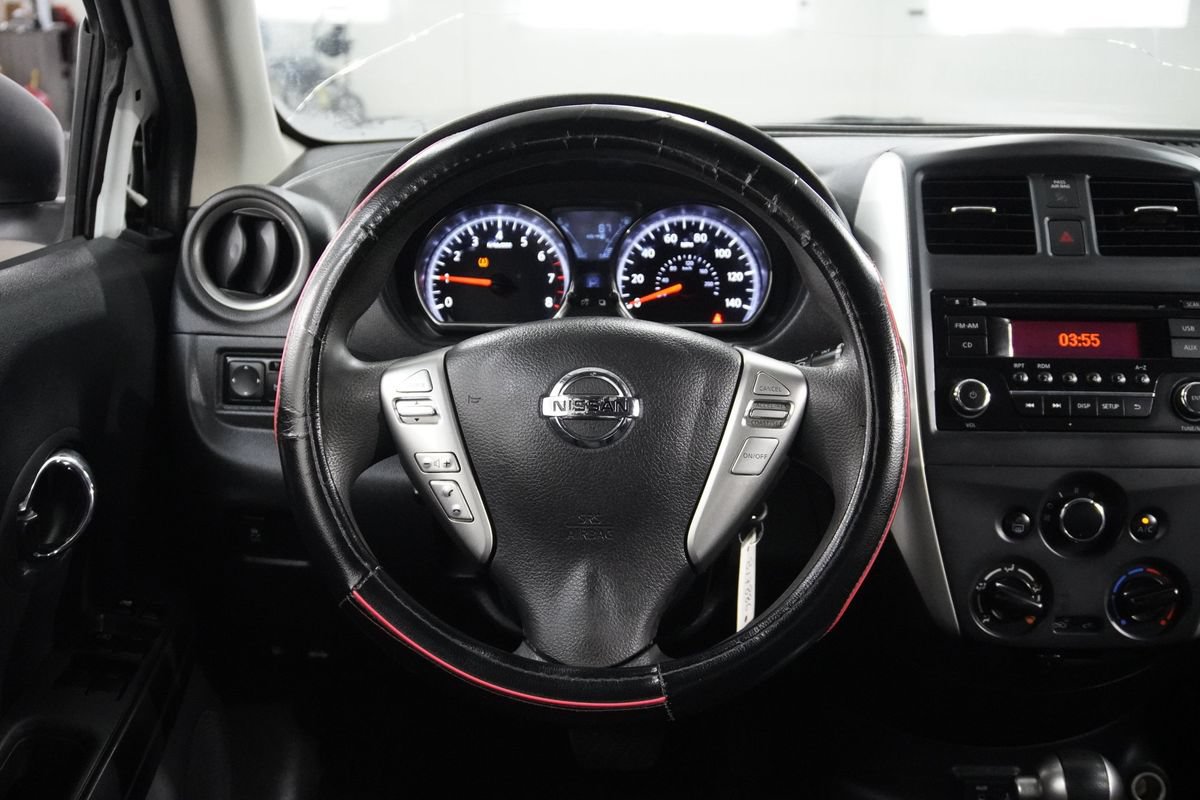 Used 2018 Nissan Versa SV FWD image 13