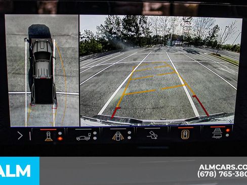 Used 2024 GMC Sierra 3500 Denali Ultimate image 32