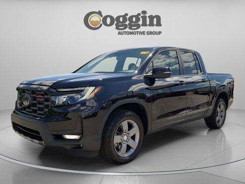 Certified 2024 Honda Ridgeline TrailSport image 2