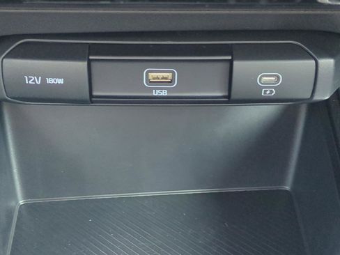 New 2026 Kia Niro LX FWD image 20