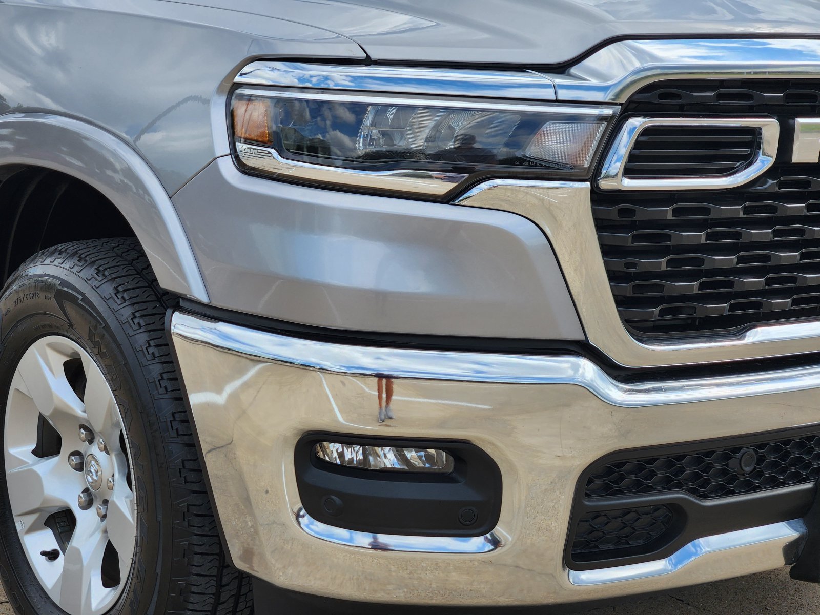 Used 2025 RAM 1500 Big Horn RWD image 9