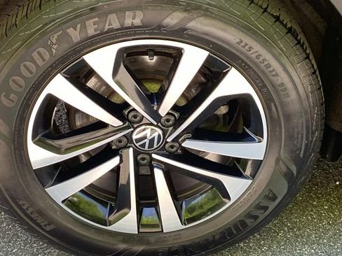 Used 2024 Volkswagen Tiguan S AWD/4WD image 26