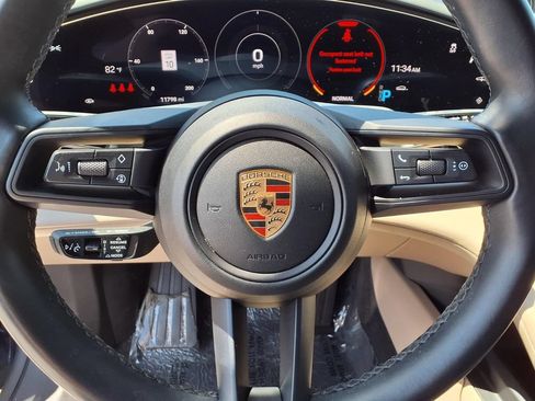 Used 2024 Porsche Taycan 4S AWD/4WD image 9