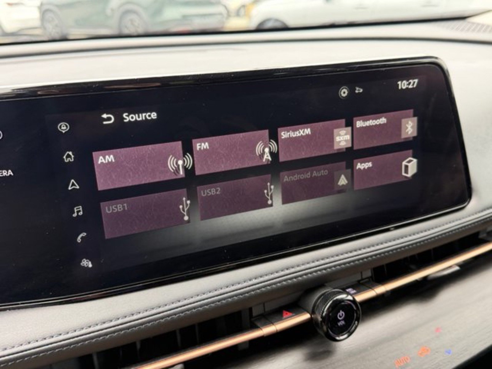 Used 2024 Nissan Ariya FWD image 25