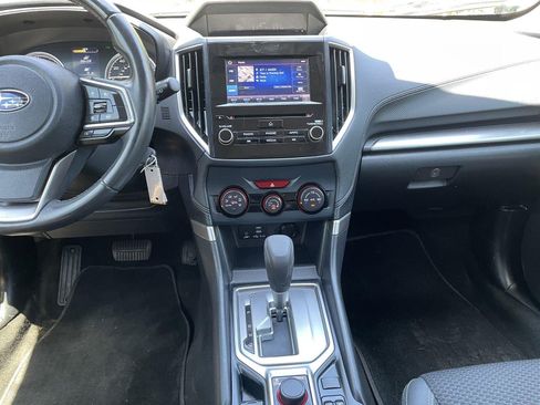 Used 2020 Subaru Forester Premium AWD/4WD image 23