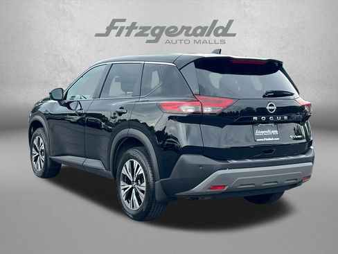 Used 2023 Nissan Rogue SV AWD/4WD image 8