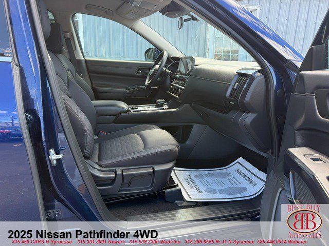 Used 2025 Nissan Pathfinder SV AWD/4WD image 13