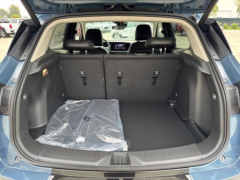 Used 2026 Buick Encore GX Sport Touring w/ Comfort Package FWD image 9