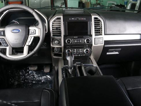 Used 2016 Ford F150 Lariat w/ Equipment Group 502A Luxury AWD/4WD image 31