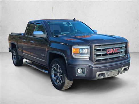 Used 2015 GMC Sierra 1500 SLT w/ All-Terrain Package image 3