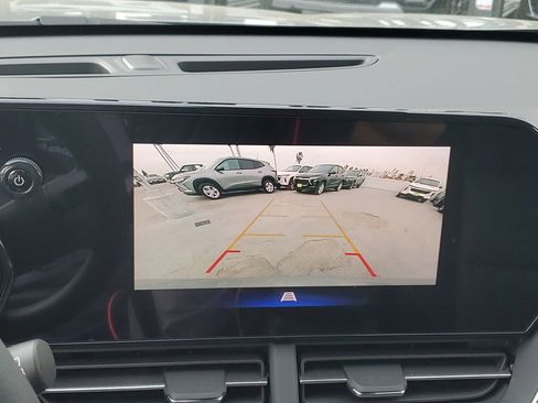 New 2026 Chevrolet Trax LT image 25