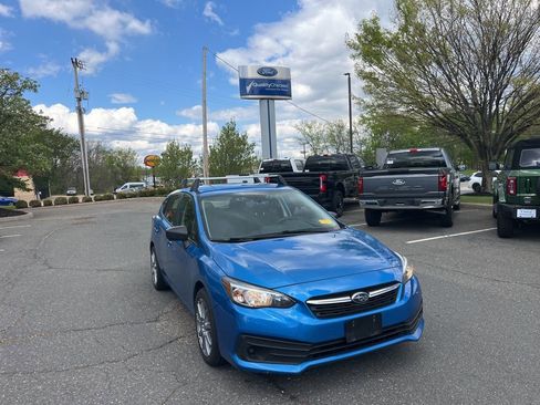 Used 2021 Subaru Impreza 2.0i image 3