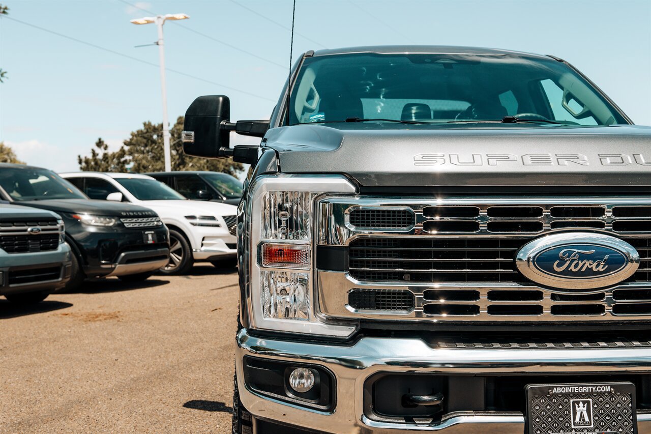 Used 2025 Ford F250 XLT AWD/4WD image 9