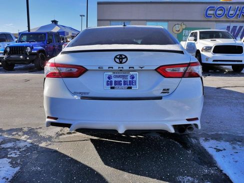 Used 2020 Toyota Camry SE image 7
