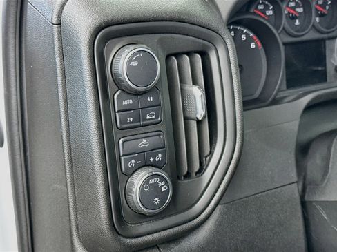 Used 2023 Chevrolet Silverado 1500 Custom AWD/4WD image 16