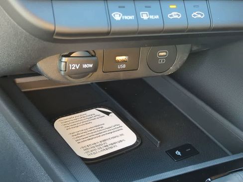 New 2026 Hyundai Elantra Sport image 32