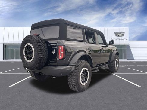 Used 2024 Ford Bronco Badlands AWD/4WD image 8
