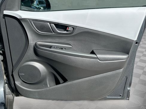 Used 2021 Hyundai Kona SEL Plus image 34