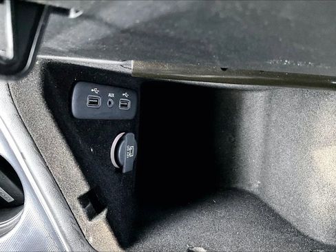 Used 2017 Dodge Challenger GT w/ Driver Convenience Group AWD/4WD image 16