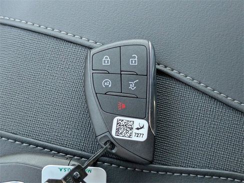 New 2026 Buick Enclave Sport Touring w/ Power Package image 36