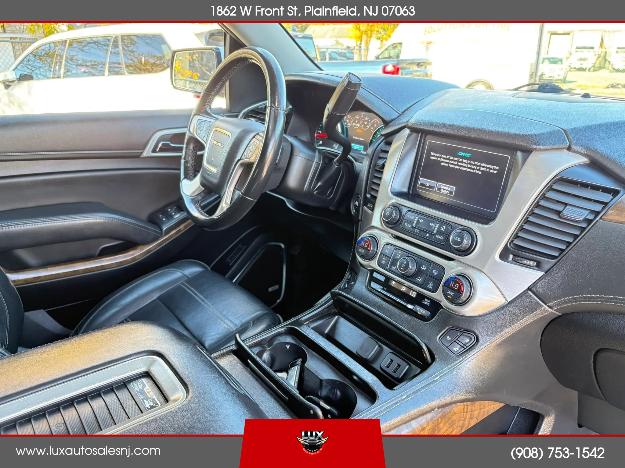 Used 2019 GMC Yukon Denali w/ Denali Ultimate Package AWD/4WD image 26