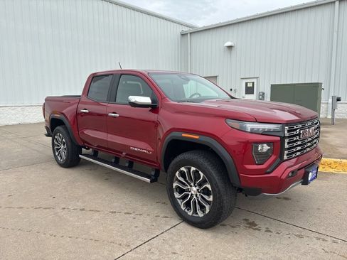 New 2026 GMC Canyon Denali AWD/4WD image 4