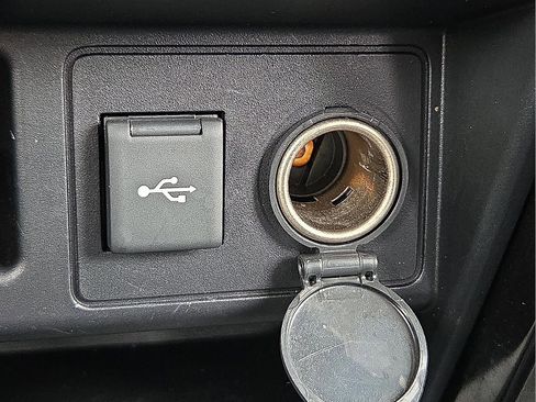 Used 2024 Toyota 4Runner TRD Off-Road Premium image 18