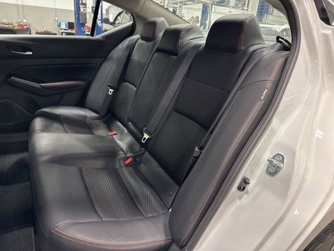 Used 2023 Nissan Altima 2.5 SR image 34