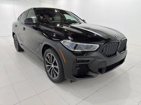 Certified 2023 BMW X6 xDrive40i w/ Executive Package image 7